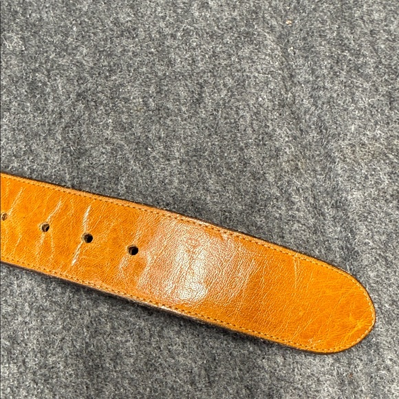 Lucchese Tan Leather Belt with Silver Buckle - Picture 9 of 13